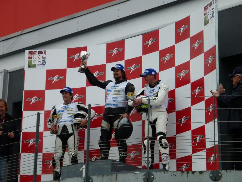 podium 27