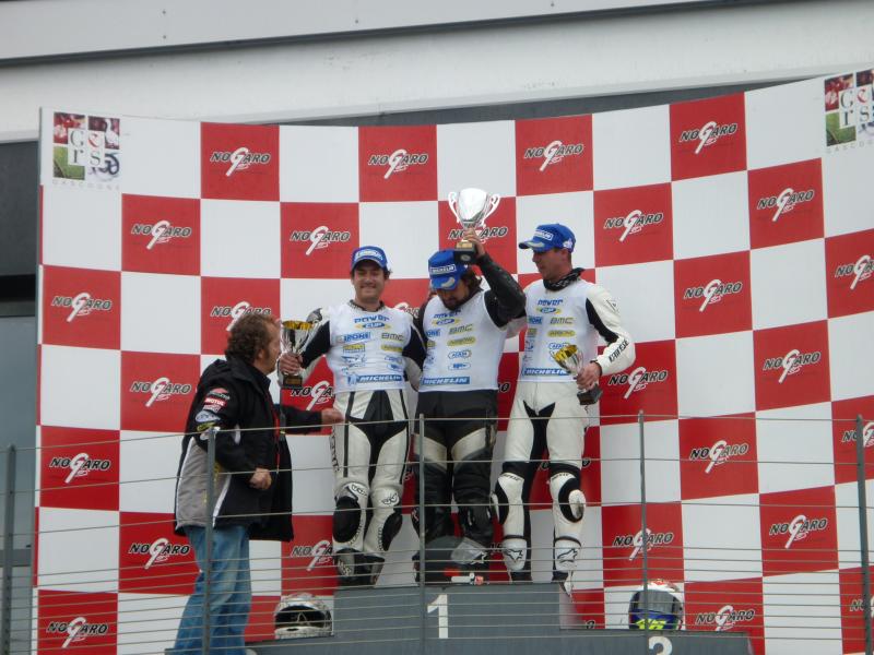 podium 28