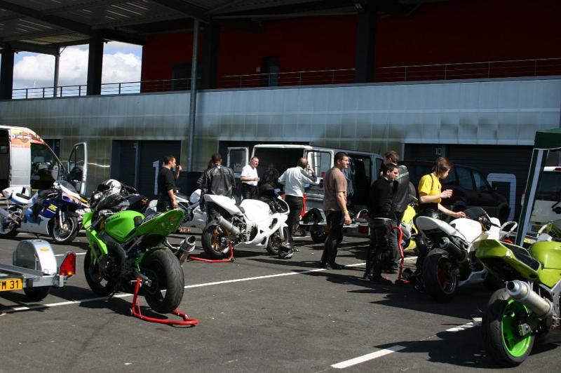 Camps de base-8