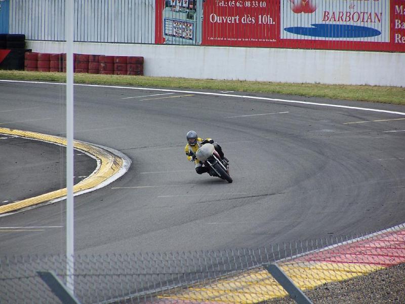 Magmoto et superbn-6