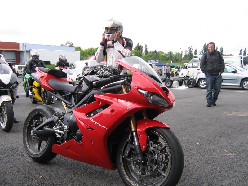 Nogaro 01.05
