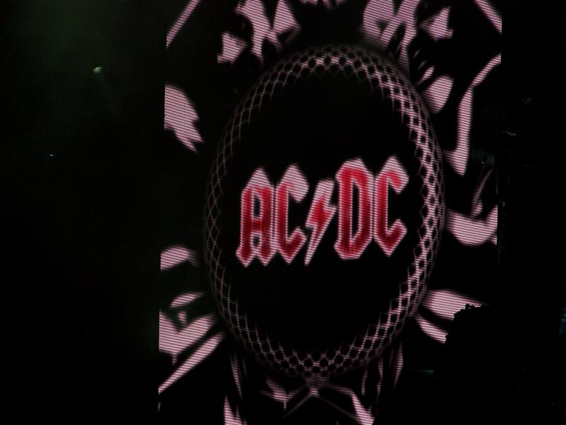 ACDC 032