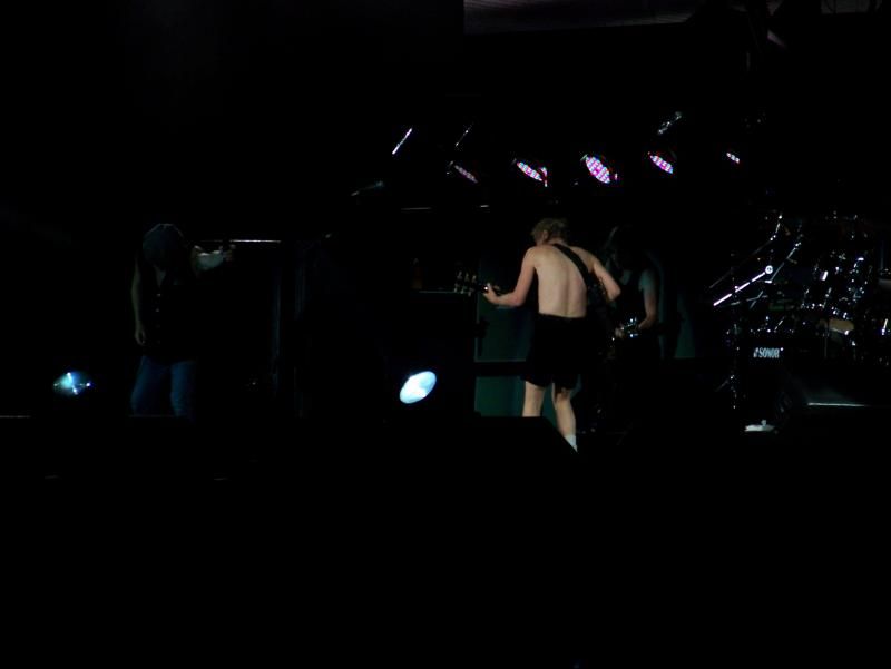 ACDC 099