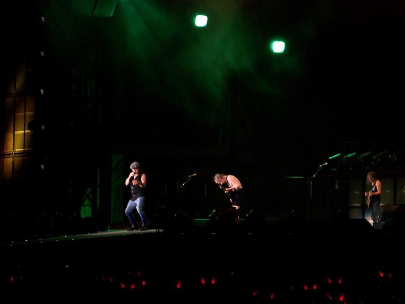 ACDC 231