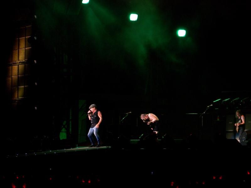 ACDC 232